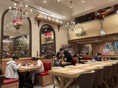 -玛格萝妮比萨屋(四平店)