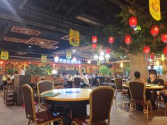 大堂-龙泉人椰子鸡.糟粕醋.海南菜(三亚旗舰店)