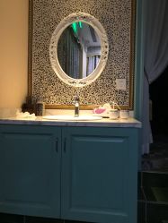 -静博士养生美容连锁