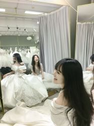 -莫小姐婚纱