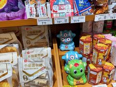 -良品铺子(白云新世界店)