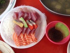 辉哥生鱼片-垦丁辉哥生鱼片