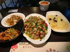 -舌尖上的食缘花园主题餐厅
