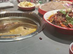 -生活如沸·顺德水牛奶火锅(大学路店)