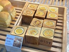 -红星前进面包牛奶公司(五道口购物中心店)