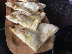 芝士烤饼-甘尼仕印度餐厅酒吧(斜塘老街店)