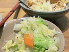 -红猪卤肉饭(大西洋美食城店)