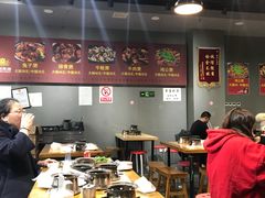 大堂-范贤光鸡公煲(平乐园总店)