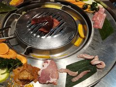 -哈哈碳都·牛肋条无限自助烤肉(台江万达店)