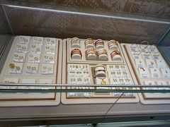 -华夏典当行(龙德广场店)