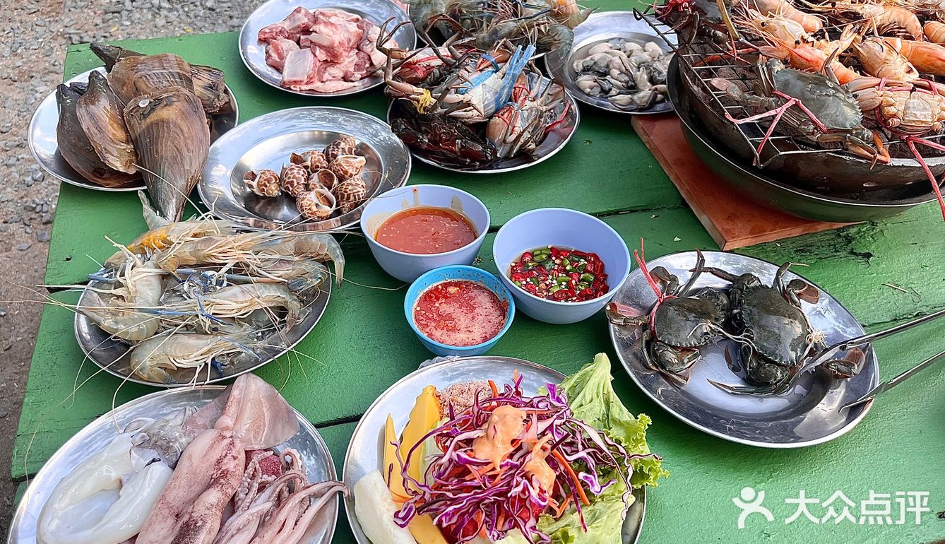 芭提雅399🐷的无限量海鲜自助烧烤真的很值得