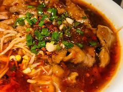 水煮牛肉-渝信川菜 · 川味家常菜(长安店)