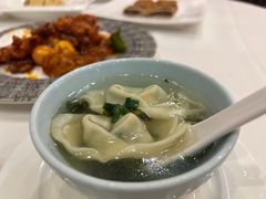 -梅龙镇酒家(南京西路总店)