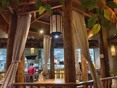 -花溪雨·森林餐厅(石基店)