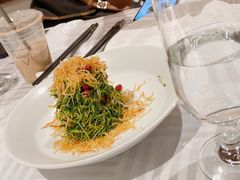 巧拌豆苗-四季民福烤鸭店(王府井灯市口店)