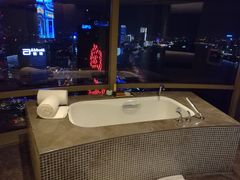 -上海外滩茂悦大酒店