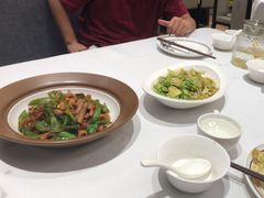 -湘阅•威海海鲜•湖南味道(华宝店)