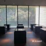 藏在古镇中的现代建筑