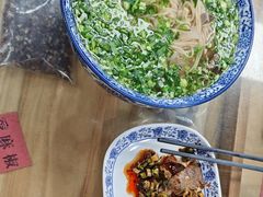-陇上全荟兰州传统牛肉面(延吉路店)