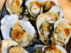 -蚝哥花姐湛江烤生蚝(美丽湾市场店)