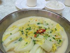 -东豪园林海鲜酒家(南港路辅路店)