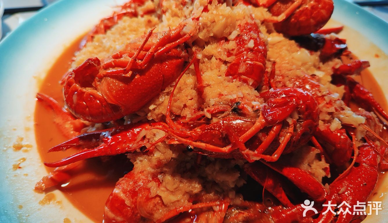 夏日夜宵C位｜这家小龙虾太能打了