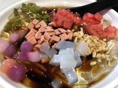 红糖冰粉-钢管厂歆瑞源油卤串串香(春熙路太古里店)