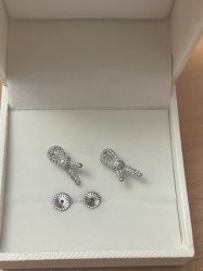 -Réluxe瑞兰穿耳(金光华广场店)