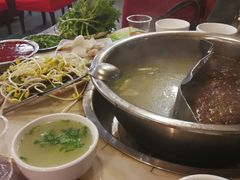 -朱氏胖子烂火锅(洪崖洞店)