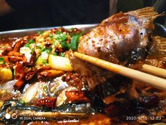 -鸣记脆皮烤鱼·海鲜烤鱼(亿合城店)