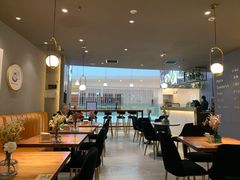 -POKEE VIA&Brunch·维娅(重庆来福士店)