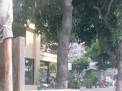 -邊渡咖啡