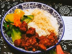 -蜗牛小馆醉乡民谣云南菜(惠新西里店)