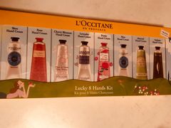 -中免(澳门机场免税店)