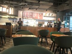 -Wagas沃歌斯(百盛优客店)
