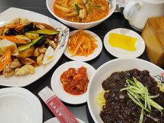 -桃园中华料理炸酱面(燕儿岛路店)