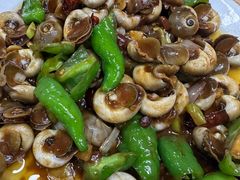 -超越海鲜屋(飞龙物业店)
