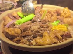 -沙胆彪炭炉牛杂煲(上海日月光广场店)