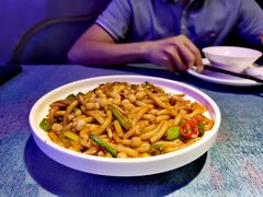 -清真·卡德尔大叔新疆主题餐厅(龙汇路店)