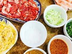 -牛叔鲜羊肉铜火锅(远东小区店)