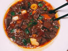 纳西族炖猪血-老滇山寨•云南特色菜•地方菜•民族风情歌舞表演(金碧店)