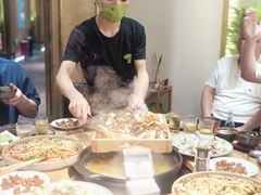 -一朵菌·野生菌探索家火锅(南亚店)
