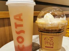 燕麦拿铁-COSTA COFFEE(斯普瑞斯奥特莱斯店)