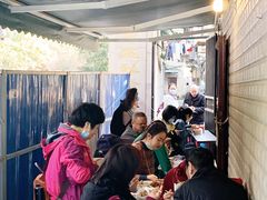 等位区-家阳赵师傅油饼包烧麦(粮道街店)