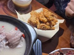 -爆炸头阿姨小四川正宗川味小吃(无任何分店)