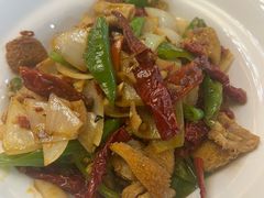-汗腾格里·风味餐厅(新疆驻京办店)
