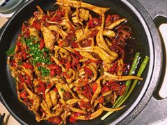 钢盆鱿鱼-大碗先生(万家丽店)