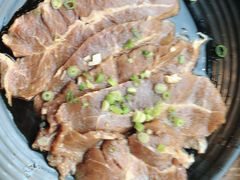 特级牛五花肉-香猪坊韩国烤肉专属门店(魏公村店)