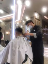 -Meng Lang 梦郎白金店