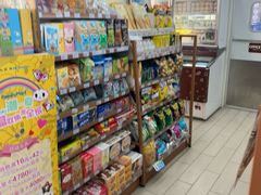 -全家便利店(东直门店)